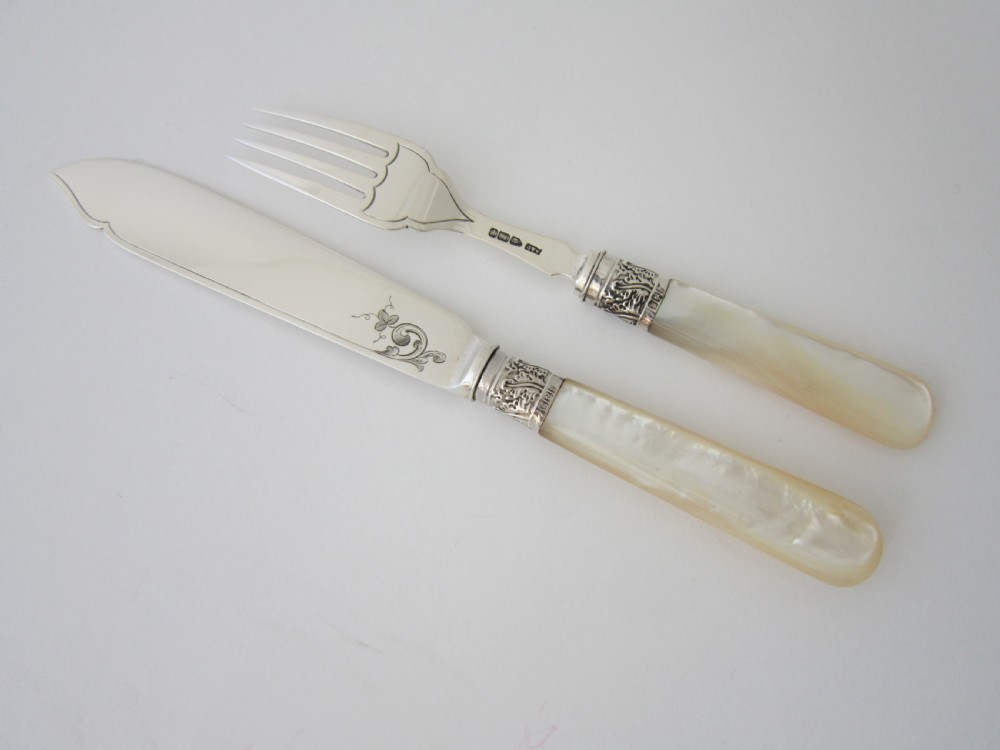 Antique Edwardian Sterling silver and Mother of Pearl fish cutlery set View IX