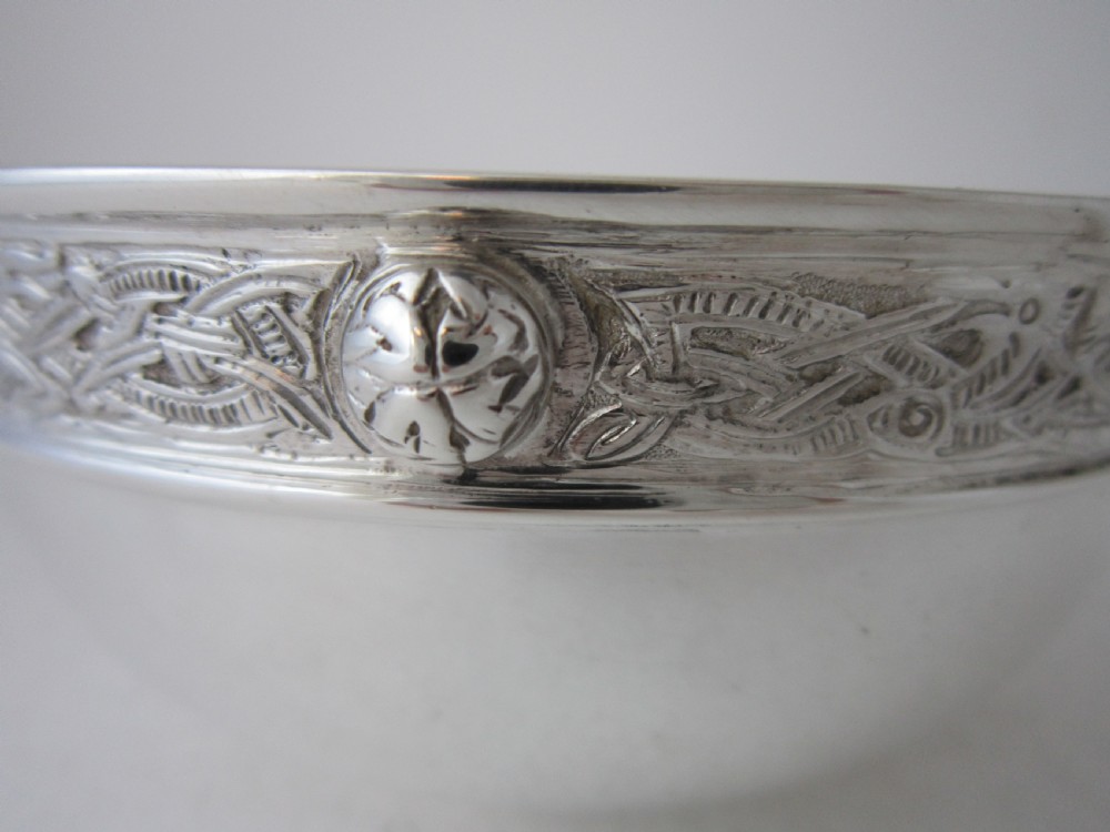 Scottish Antique George VI Sterling silver quaich  View V