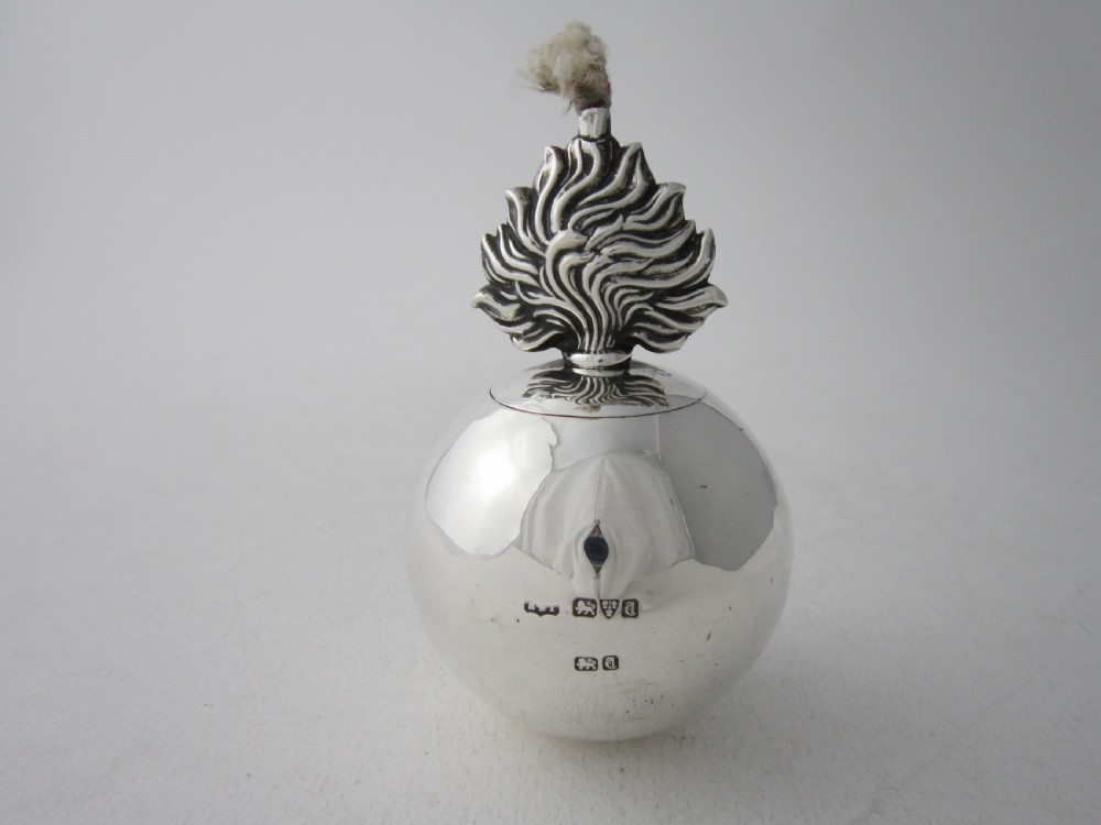 Antique George V Sterling silver novelty lighter