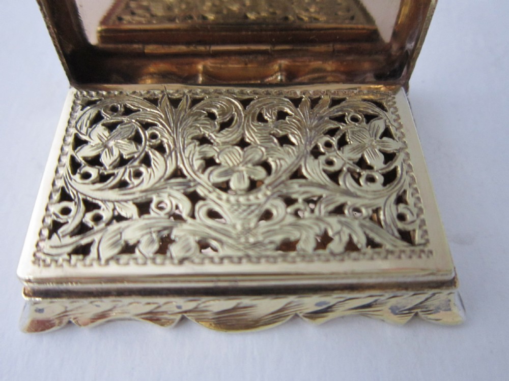 Antique Victorian Sterling Silver Gilt Vinaigrette View IV