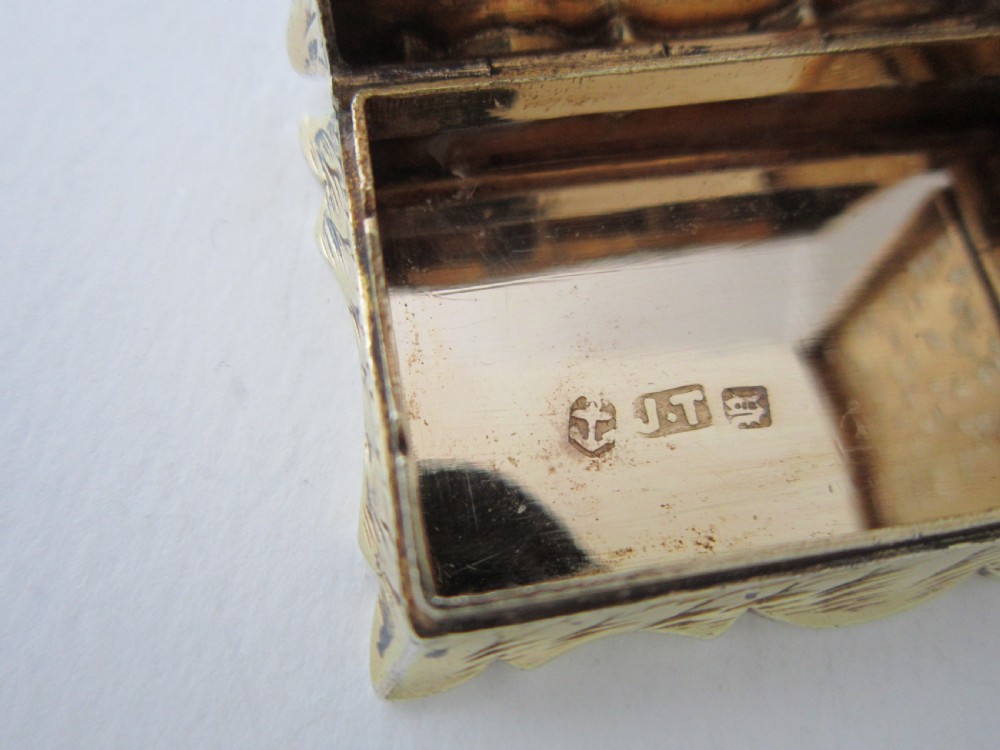 Antique Victorian Sterling Silver Gilt Vinaigrette View VIII