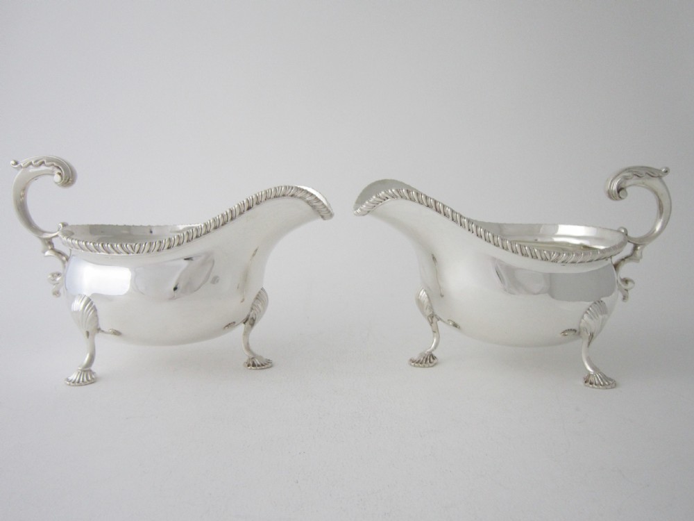 Large Pair of Antique George V Sterling Silver Sauce Boats - 1913/14