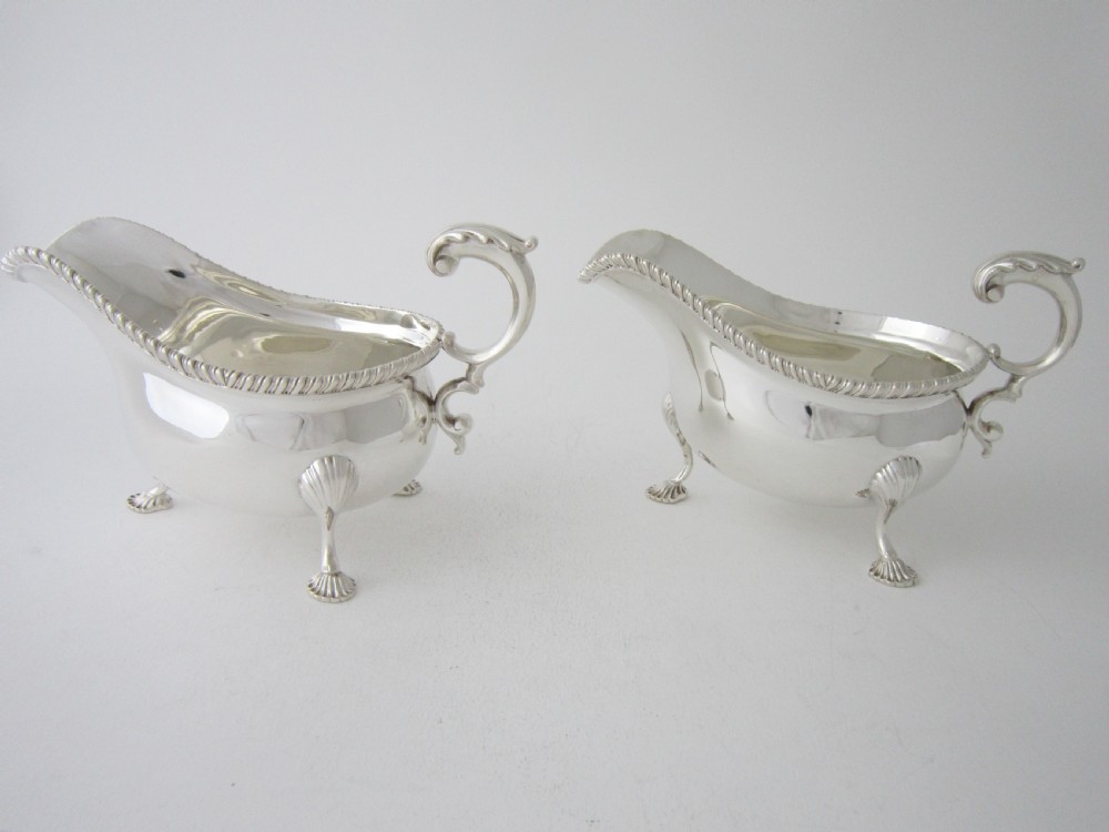 Large Pair of Antique George V Sterling Silver Sauce Boats - 1913/14 View II