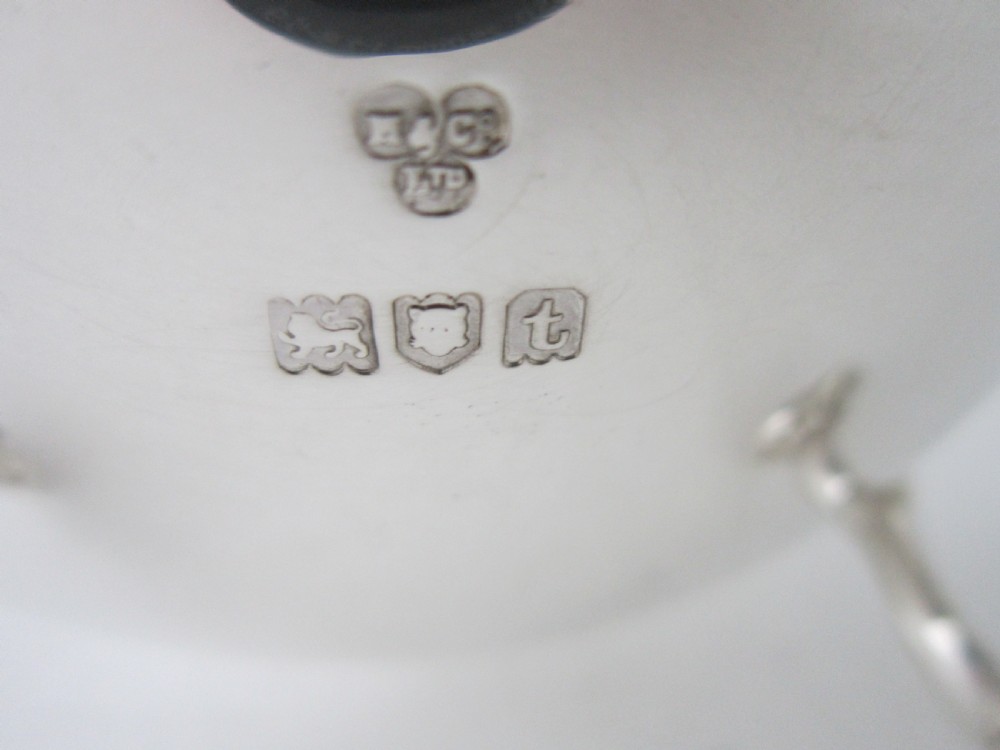 Large Pair of Antique George V Sterling Silver Sauce Boats - 1913/14 View X