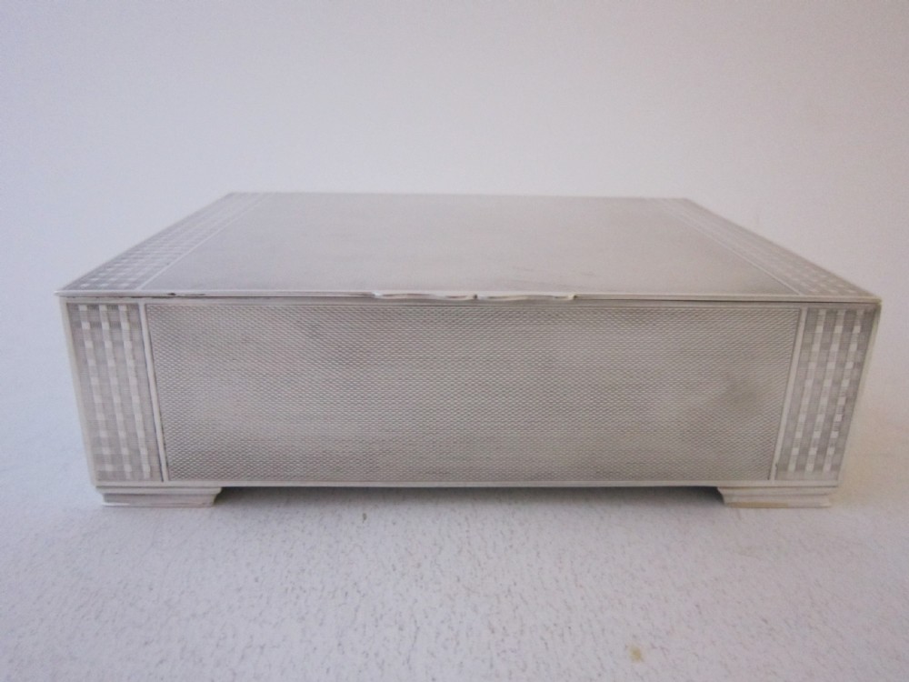 Art Deco Sterling silver cigar/cigarette box View IV