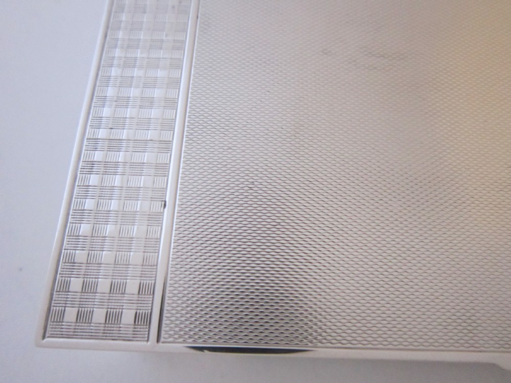 Art Deco Sterling silver cigar/cigarette box View V