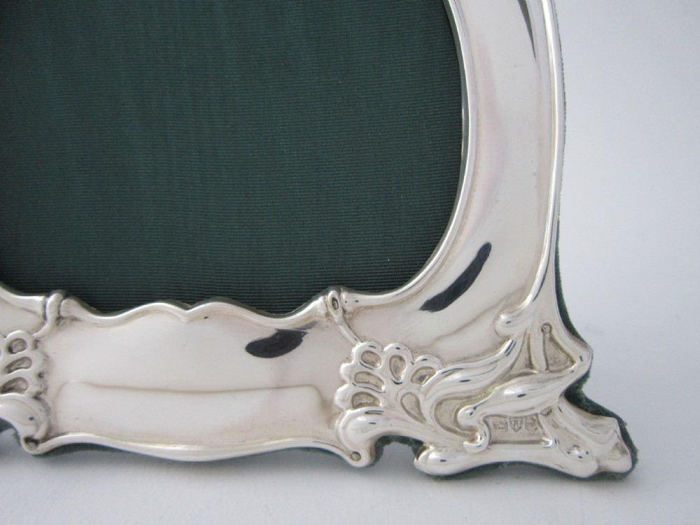 Chester Art Nouveau Sterling silver photograph frame View XI