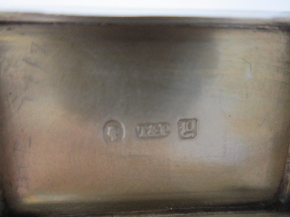 Antique Victorian Sterling silver vinaigrette View VII