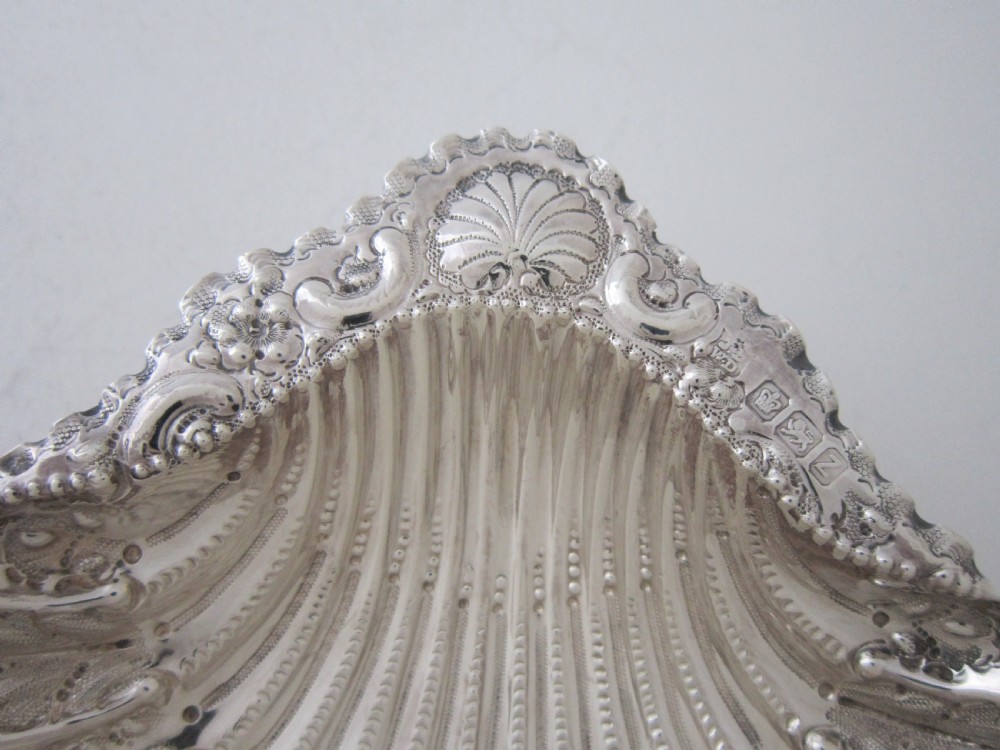 Antique Victorian Sterling Silver Butter Shells View VII