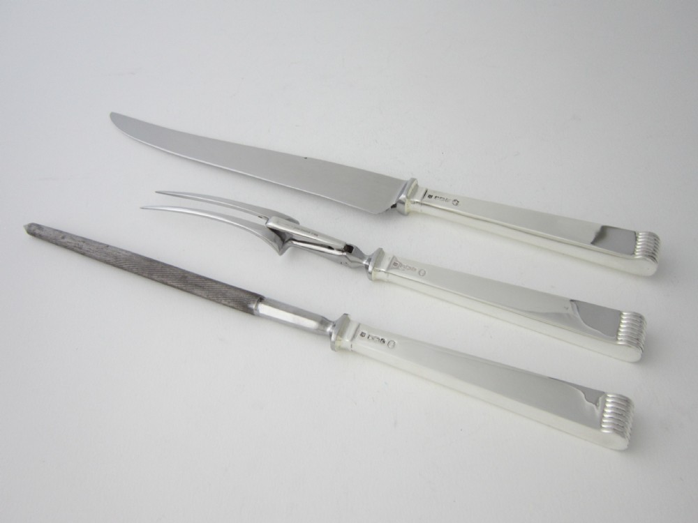 Elizabeth II Sterling Silver Glams Pattern Canteen of Cutlery View VII