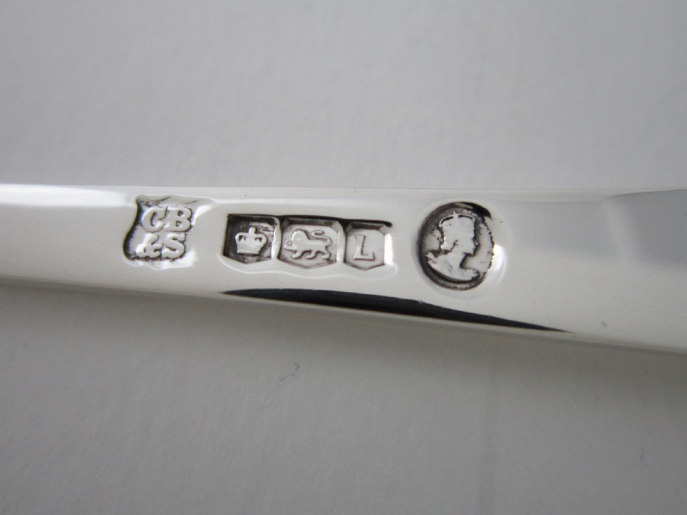 Elizabeth II Sterling Silver Glams Pattern Canteen of Cutlery View XIV
