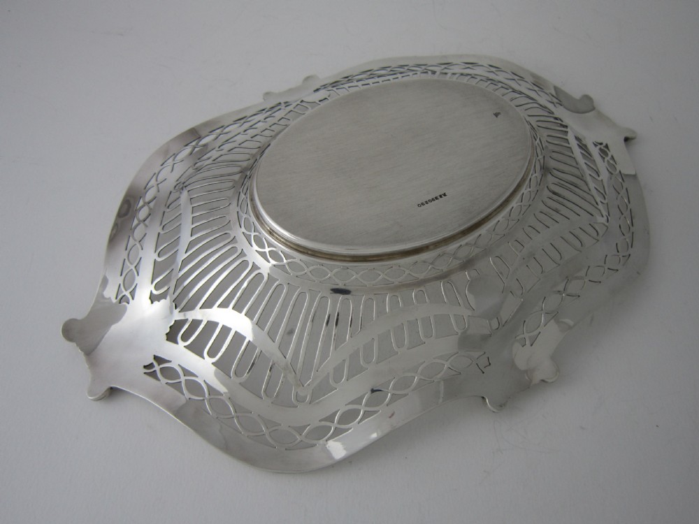 Antique Edwardian Sterling Silver Comport/Dish View VII