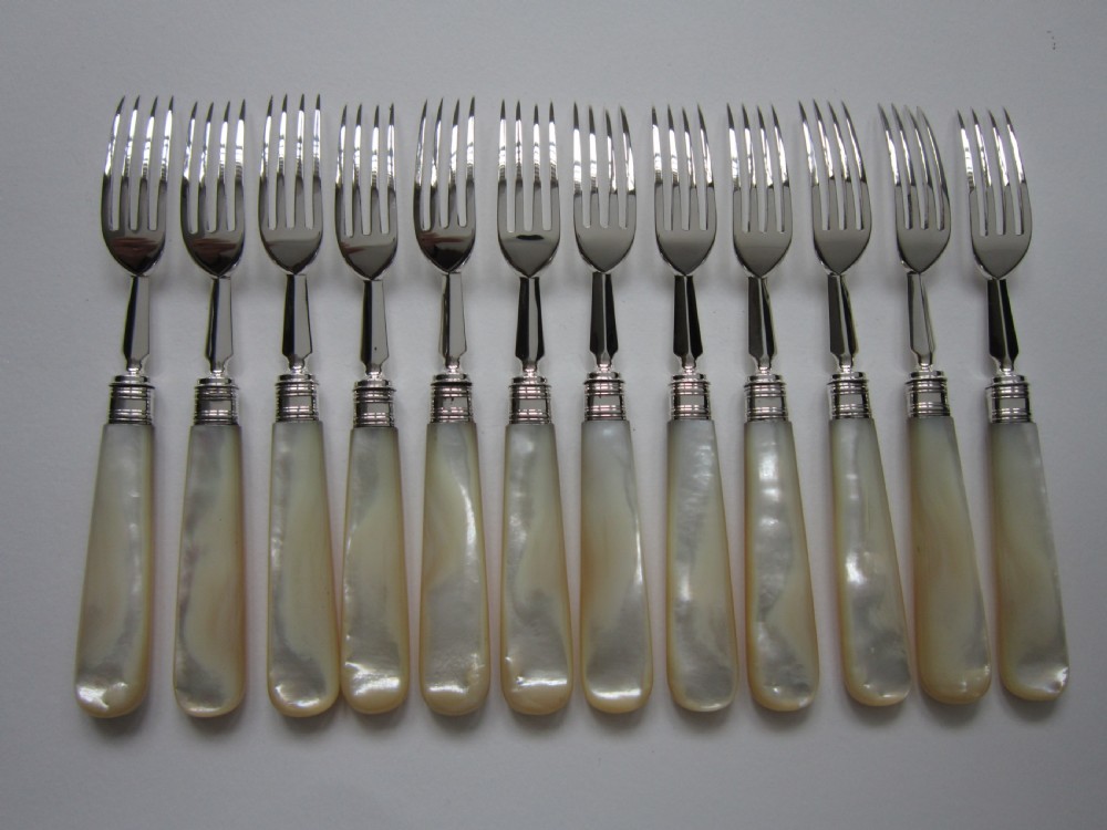 Antique Victorian Sterling Silver & Mother of Pearl Dessert Cutlery Set View VIII