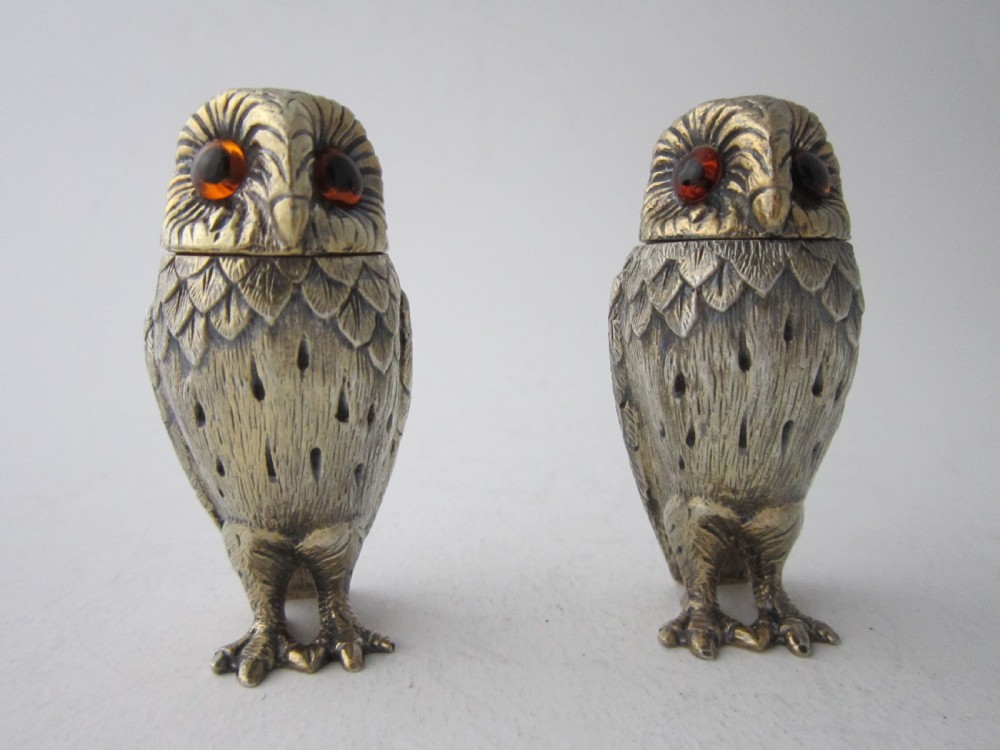 Tiffany Elizabeth II Cast Sterling Silver Owl Salt & Pepper Shakers