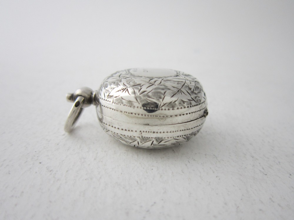 Chester Antique Victorian Sterling Silver Sovereign Case View VII