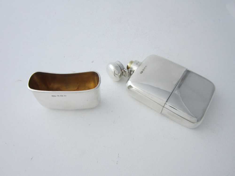 Antique George V Sterling Silver Hip Flask - 1922 View V