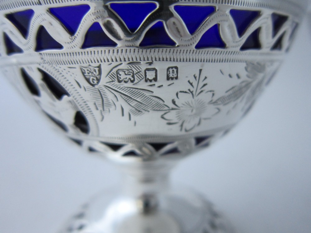 Antique George V Sterling Silver Condiment Set - 1928/30 View XI