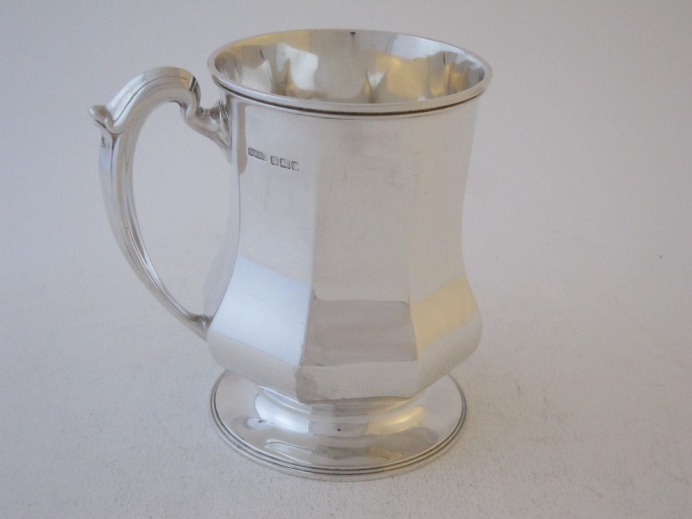 Antique George V Sterling Silver Pint Mug - 1933 View II