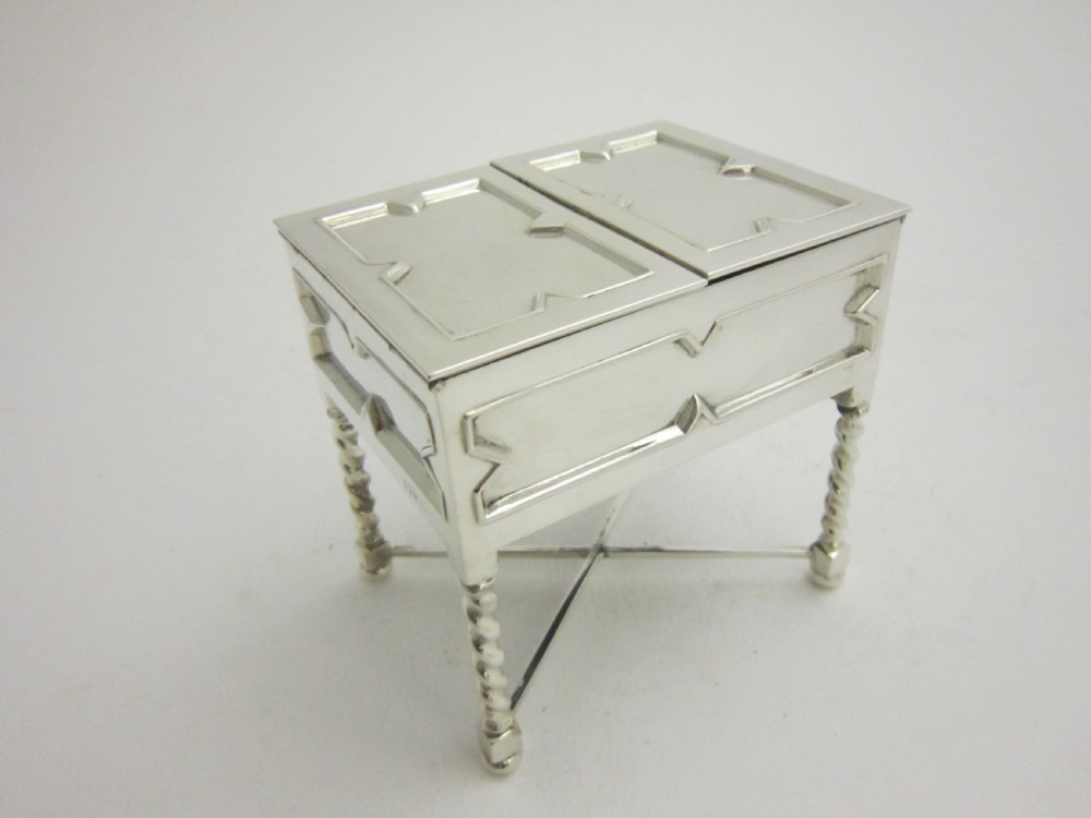 Antique George V Sterling Silver Trinket Box - 1922 View IV