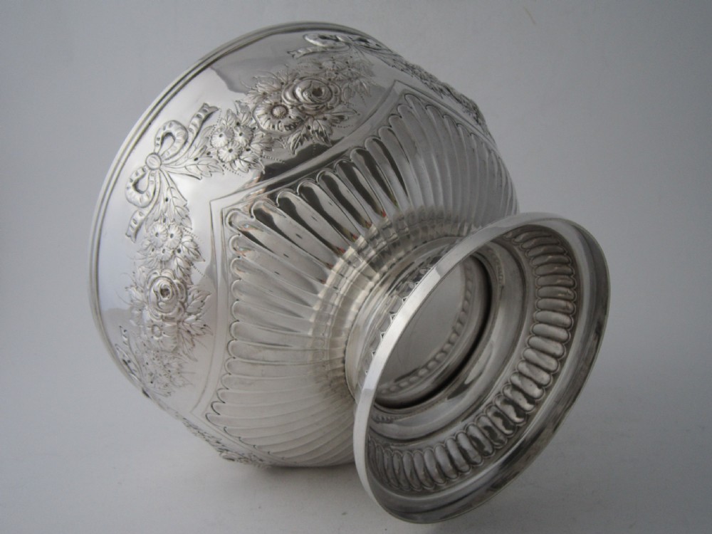 Antique Victorian Sterling Silver bowl - 1896 View VII