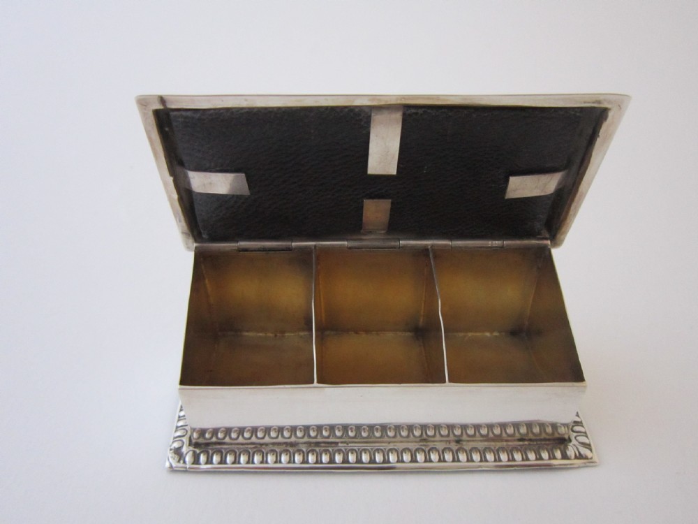 Chester antique Edwardian Sterling Silver Stamp Box - 1901 View V