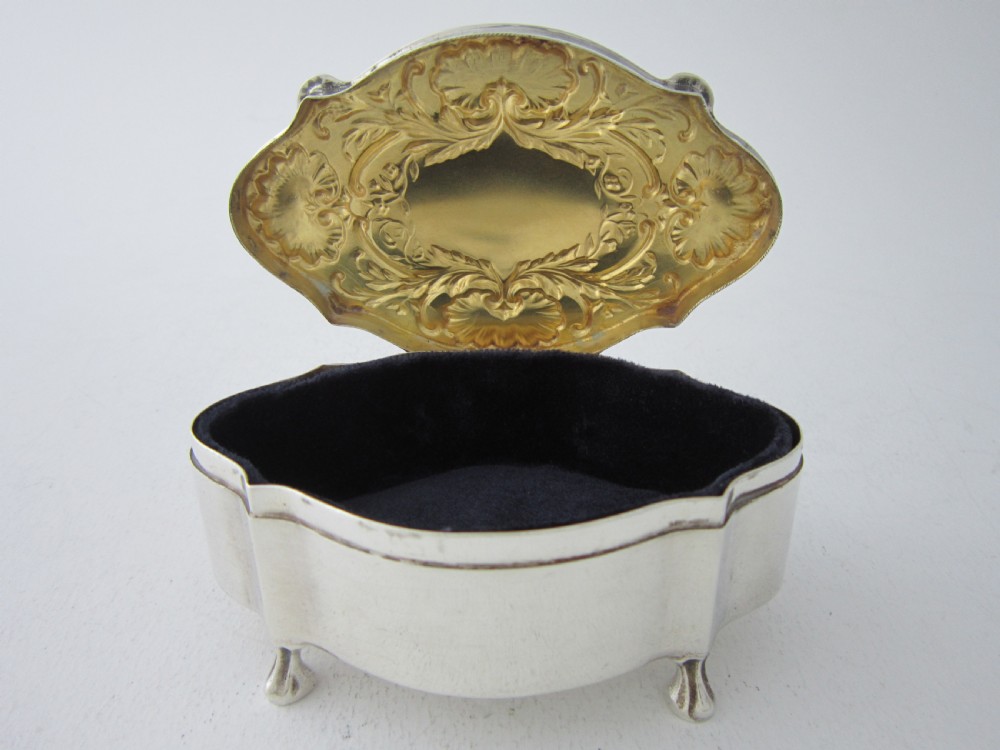 Antique Edwardian Sterling Silver Trinket Box - 1904 View III