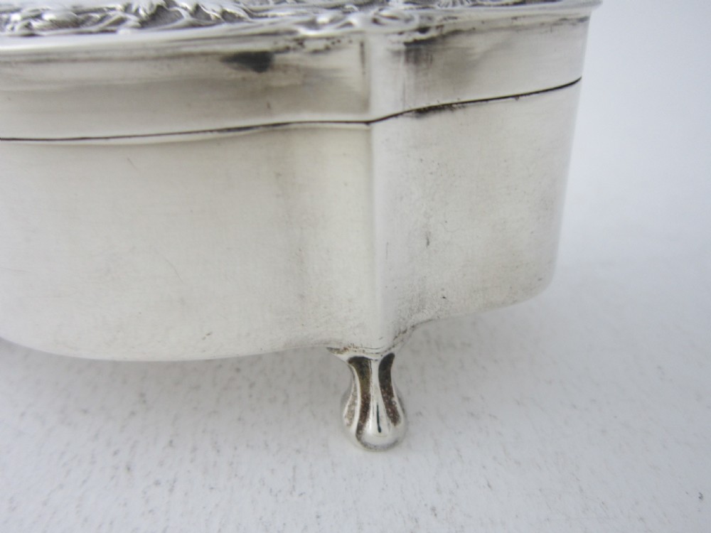 Antique Edwardian Sterling Silver Trinket Box - 1904 View V