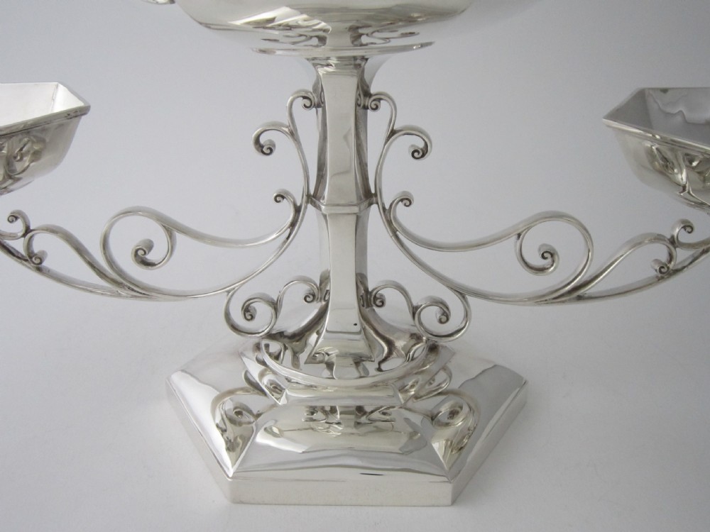 Antique Edwardian Sterling Silver Table Centrepiece - 1910 View X