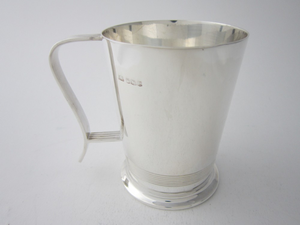 Sterling Silver 1/2 Pint Mug, George VI - 1945 View III