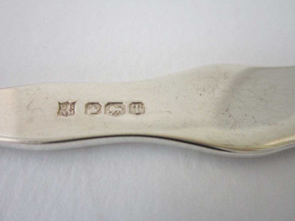 Set of 6 Elizabeth II Sterling Silver King's Pattern Individual Asparagus Holders - 1961 View VIII