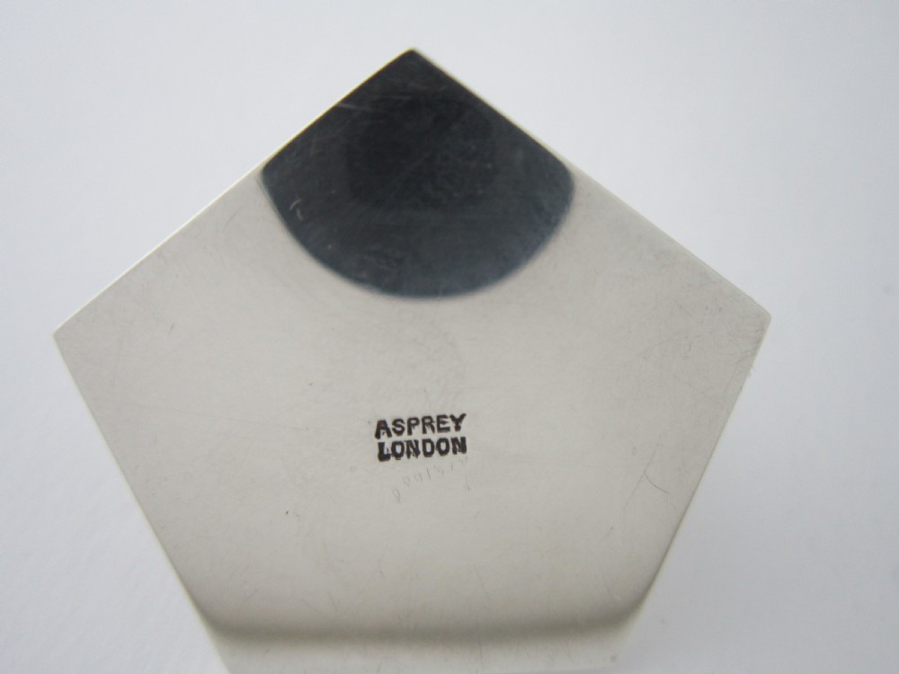 Asprey Antique Sterling Silver Menu/Place Card Holders - 1925 View IX