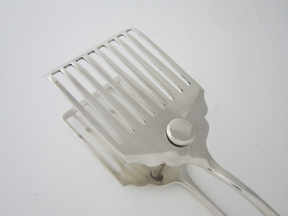Antique George V Sterling Silver Serving Tongs - 1933 View II