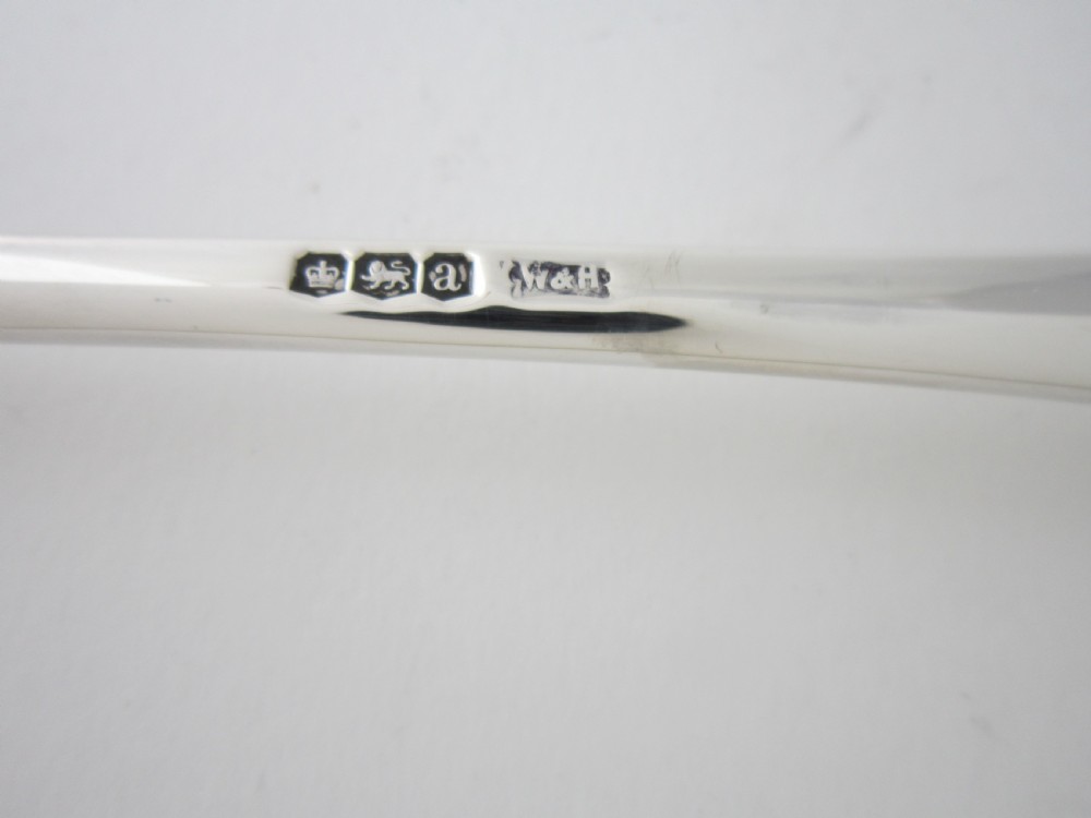 Antique George V Sterling Silver Rat Tail Basting/Serving Spoon - 1918 View VII