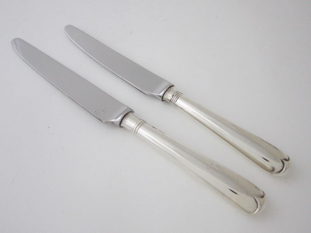 Antique Victorian Sterling Silver Fiddle Pattern Canteen of Cutlery for 12 persons - 1872 View VIII