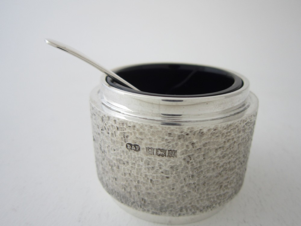 Elizabeth II Sterling Silver Condiment Set - 1969 View VII