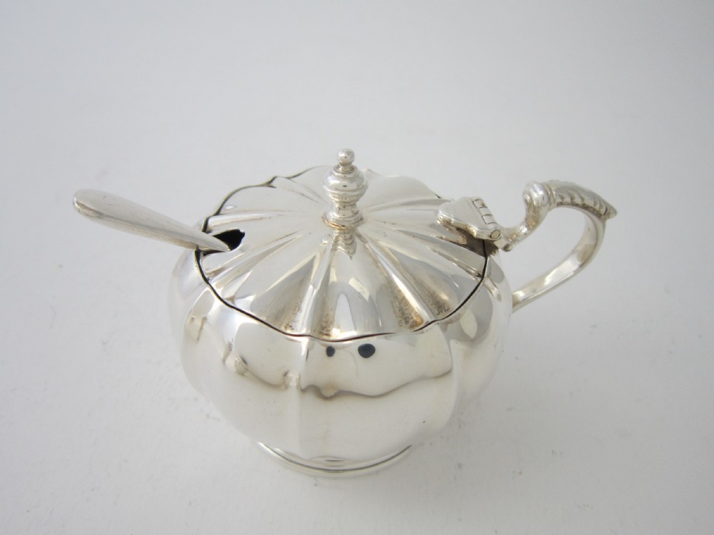 Antique George VI Sterling Silver Six-piece Condiment Set - 1938 View IV