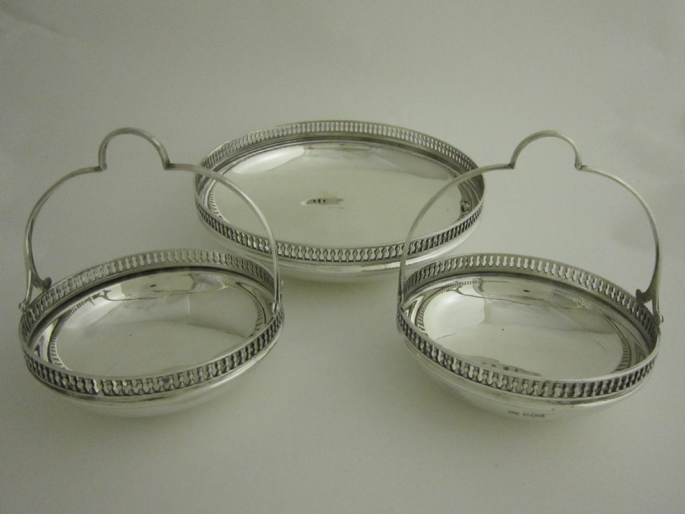 Antique George V Sterling Silver Centrepiece - 1920 View IV