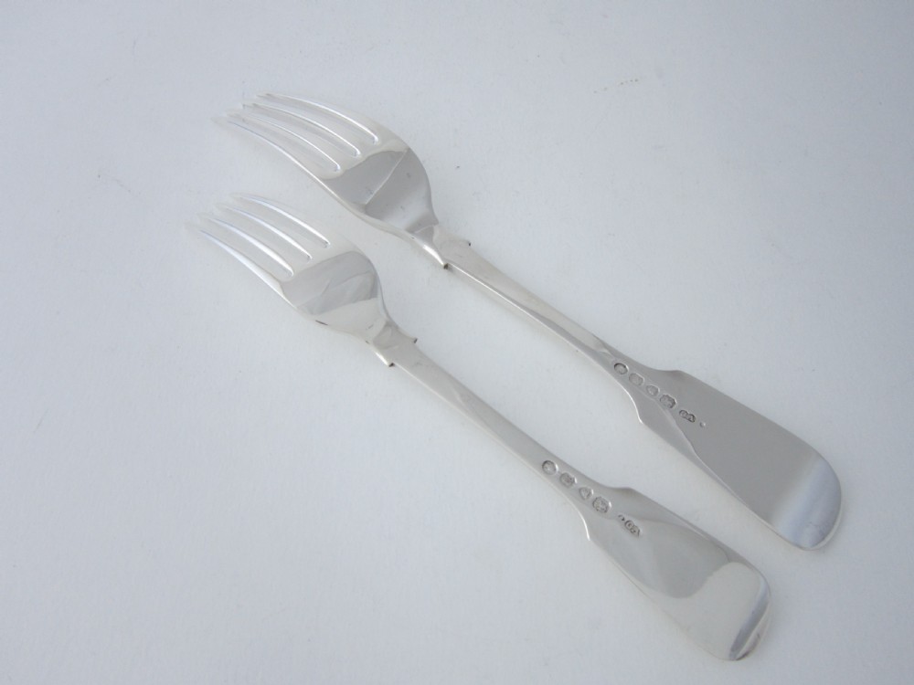 Antique Victorian Sterling Silver Canteen of Fiddle Pattern Cutlery for 12 Persons  View X