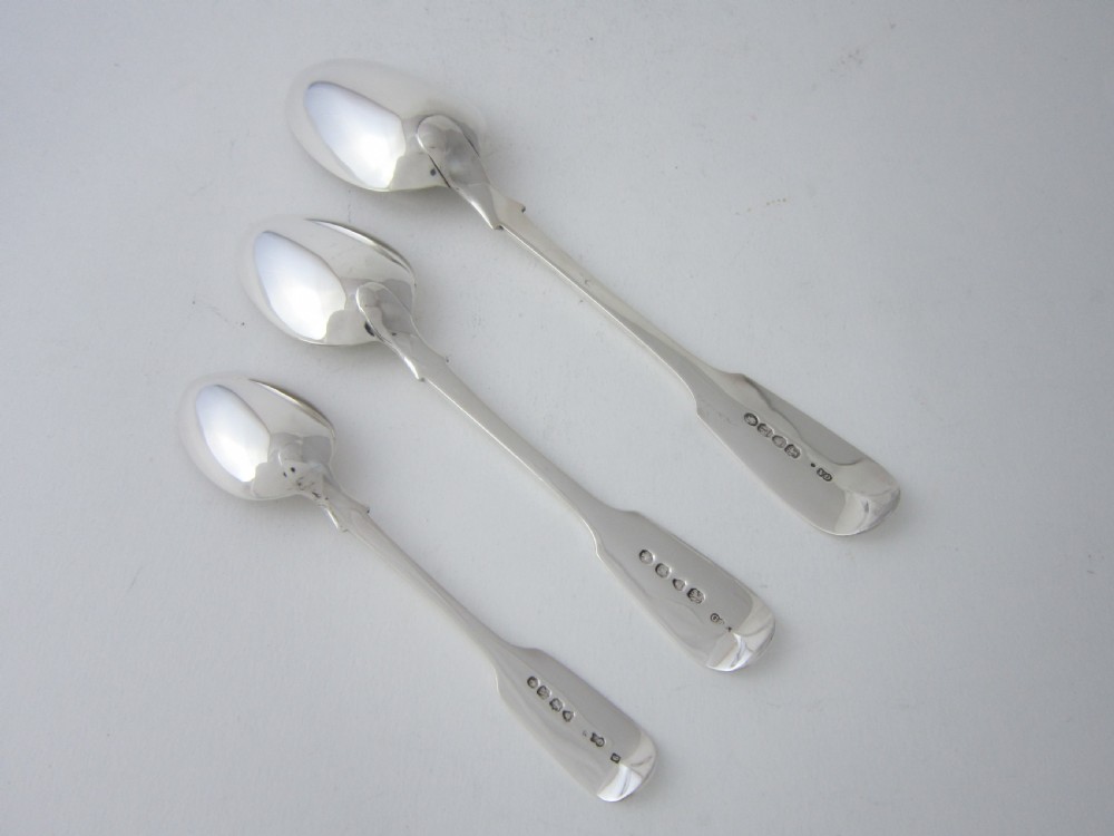 Antique Victorian Sterling Silver Canteen of Fiddle Pattern Cutlery for 12 Persons  View XII