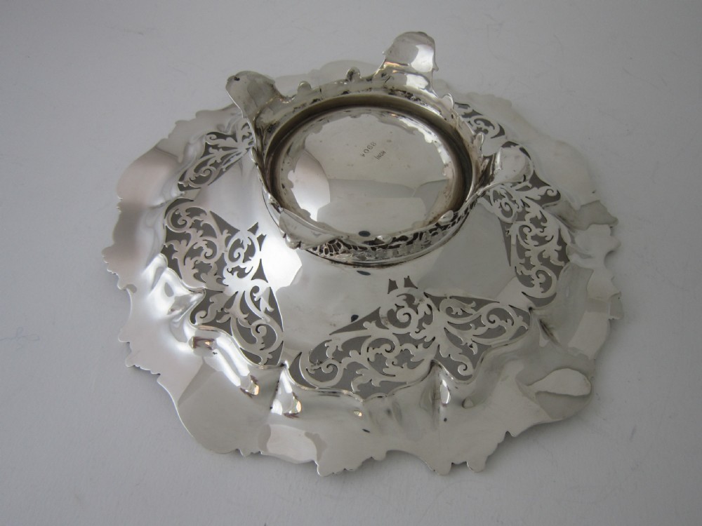 Heavy Antique Edwardian Sterling Silver Dish - 1905 View IV
