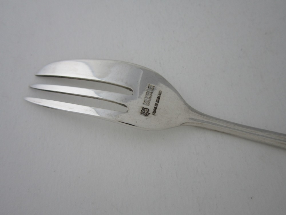 Heavy Set of  6 Elizabeth II Sterling Silver Pastry Forks - 1954 View VII