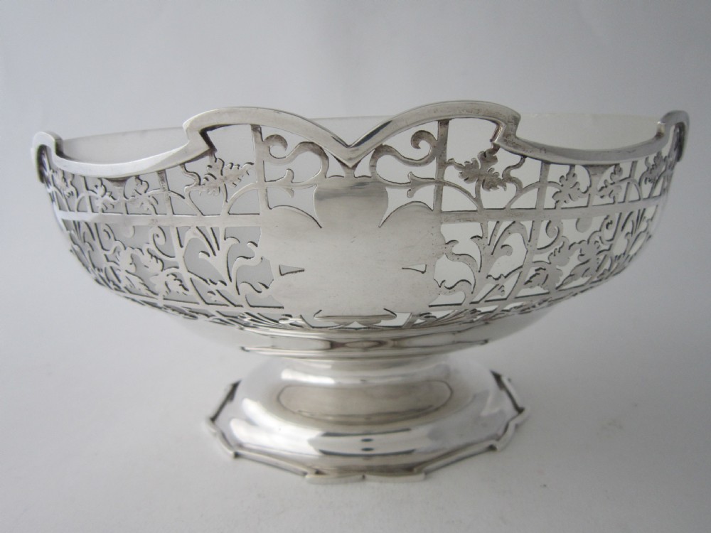 Antique George V Sterling Silver Dessert Bowl & Dishes - 1933 View III