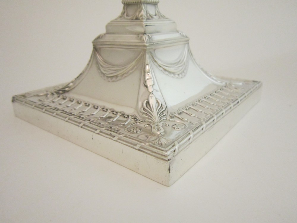Set of Four Antique George V Sterling Silver Candlesticks - 1920 View X