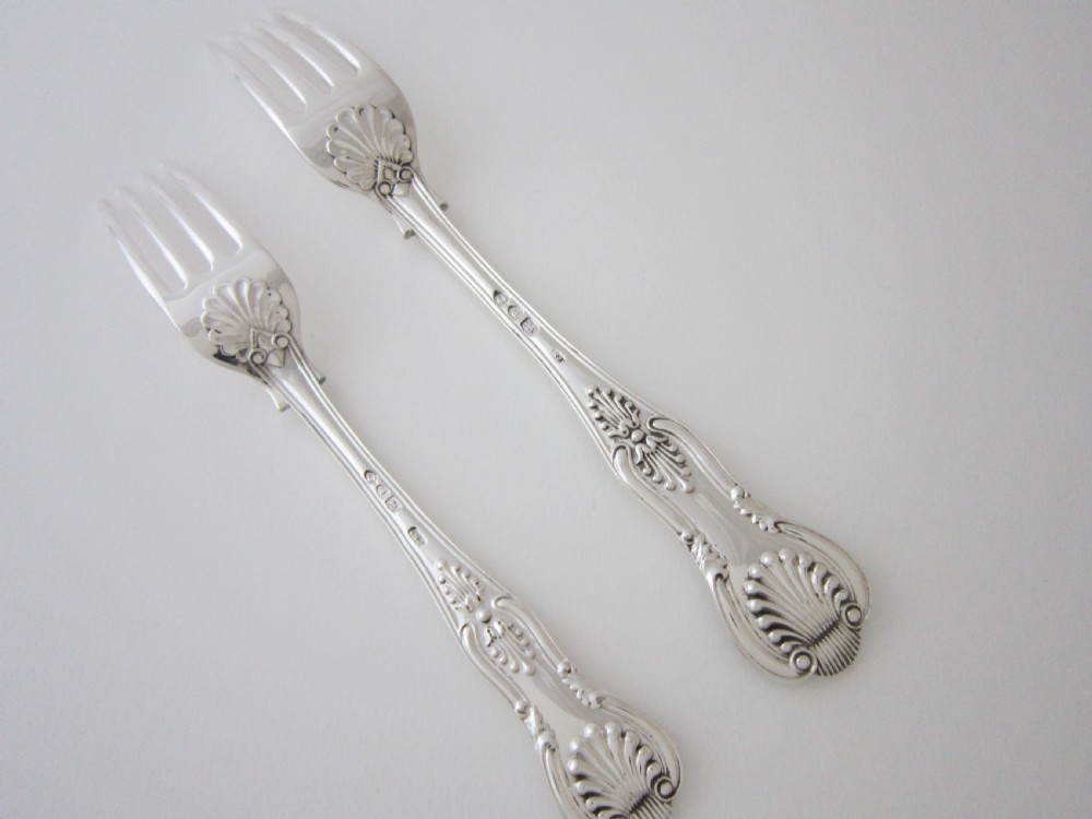 Antique Victorian Sterling Silver Canteen of Kings Pattern Cutlery View XV