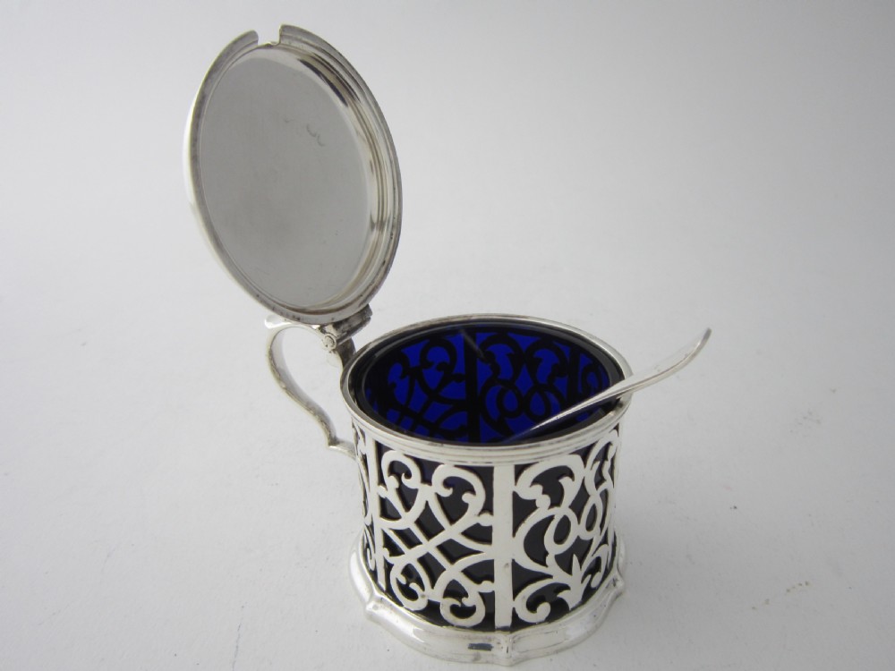 Antique Victorian Sterling Silver Mustard Pot - 1849 View III