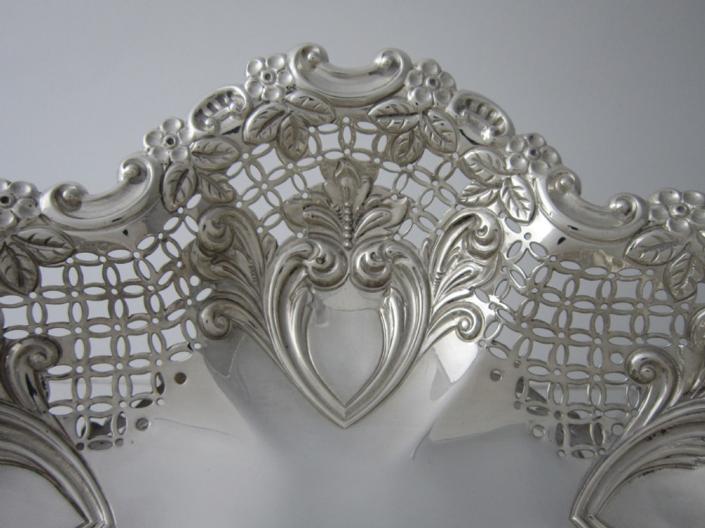 Antique Victorian Sterling Silver Suite of Three dishes - 1895/7 View IV