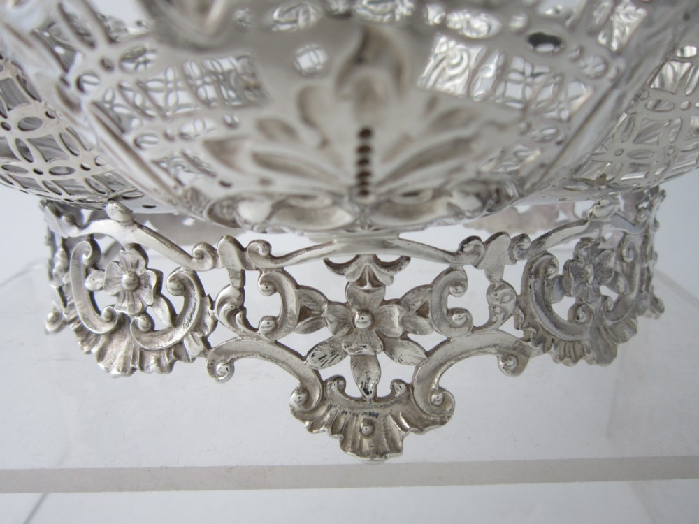 Antique Victorian Sterling Silver Suite of Three dishes - 1895/7 View VI