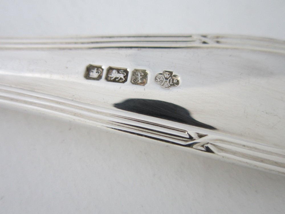 Antique George V Sterling Silver Ribbon & Reed Salad Servers - 1915 View VI