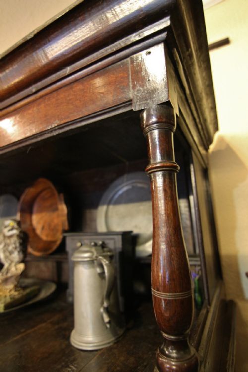 FINE 18TH CENTURY WELSH OAK TRIDARN CUPBOARDDRESSER - ADDITIONAL PHOTO 2