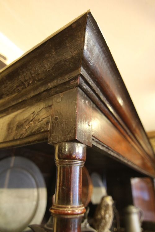 FINE 18TH CENTURY WELSH OAK TRIDARN CUPBOARDDRESSER - ADDITIONAL PHOTO 7